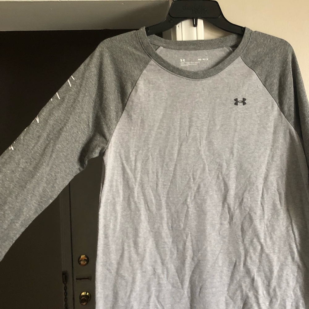 NWT grey Under Armour shirt